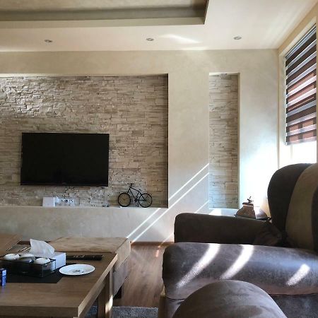 Апартаменты Lili Apartman Марианске-Лазне Экстерьер фото